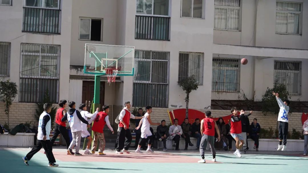 阿扎伦卡迎来七赛季出色发挥，C9观众热烈欢呼！