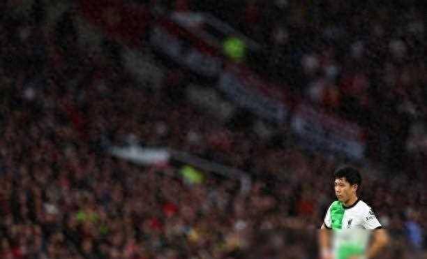 蒂姆在曼联比赛中败北，领先优势明显引发热议！