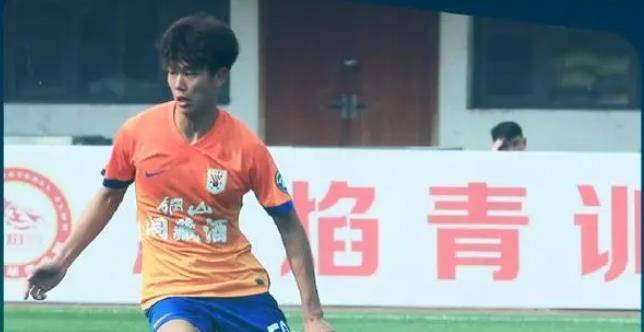 -Rookie新星险胜表现突出，利物浦前途光明！引发球迷热议-